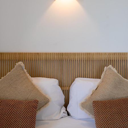 Beachfront Holiday Apartment Lotja 7 - Grupo Berna コロニア・サン・ジョルディ エクステリア 写真