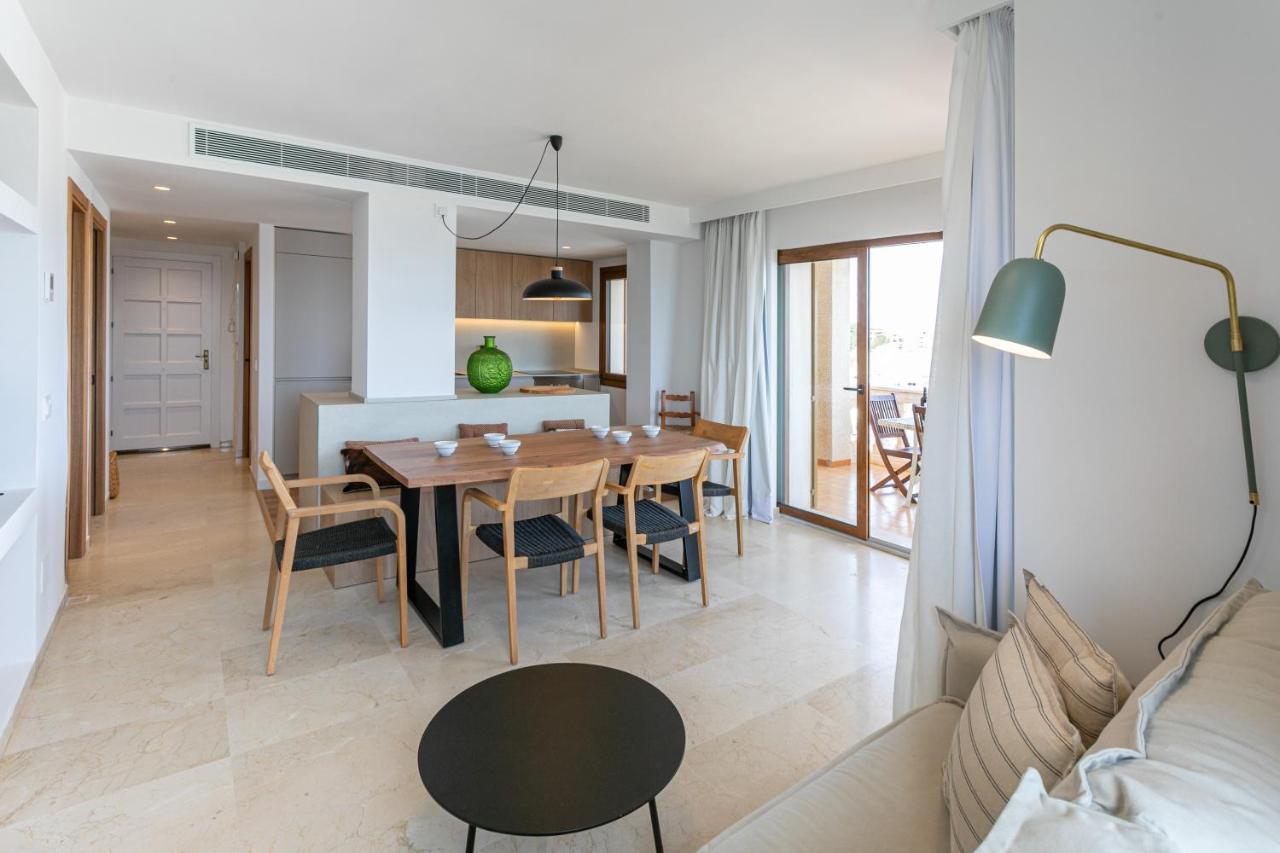 Beachfront Holiday Apartment Lotja 7 - Grupo Berna コロニア・サン・ジョルディ エクステリア 写真