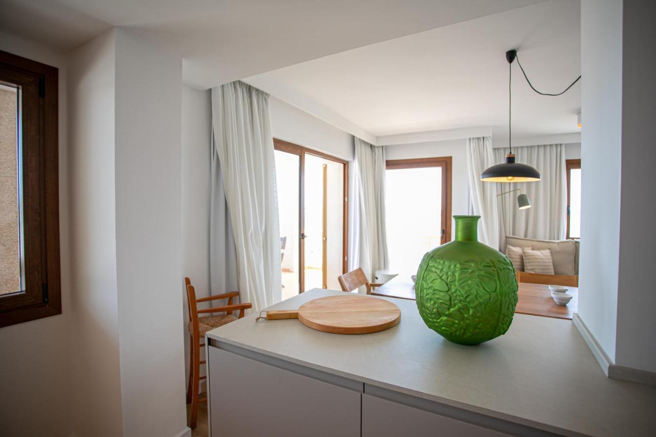 Beachfront Holiday Apartment Lotja 7 - Grupo Berna コロニア・サン・ジョルディ エクステリア 写真